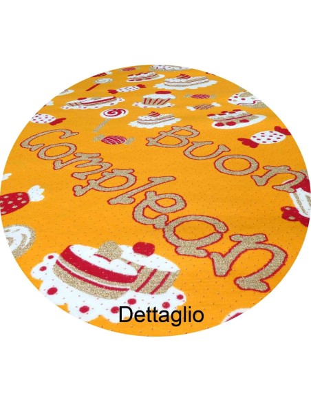 TORTAS de feliz cumpleaños del puente de la alfombra